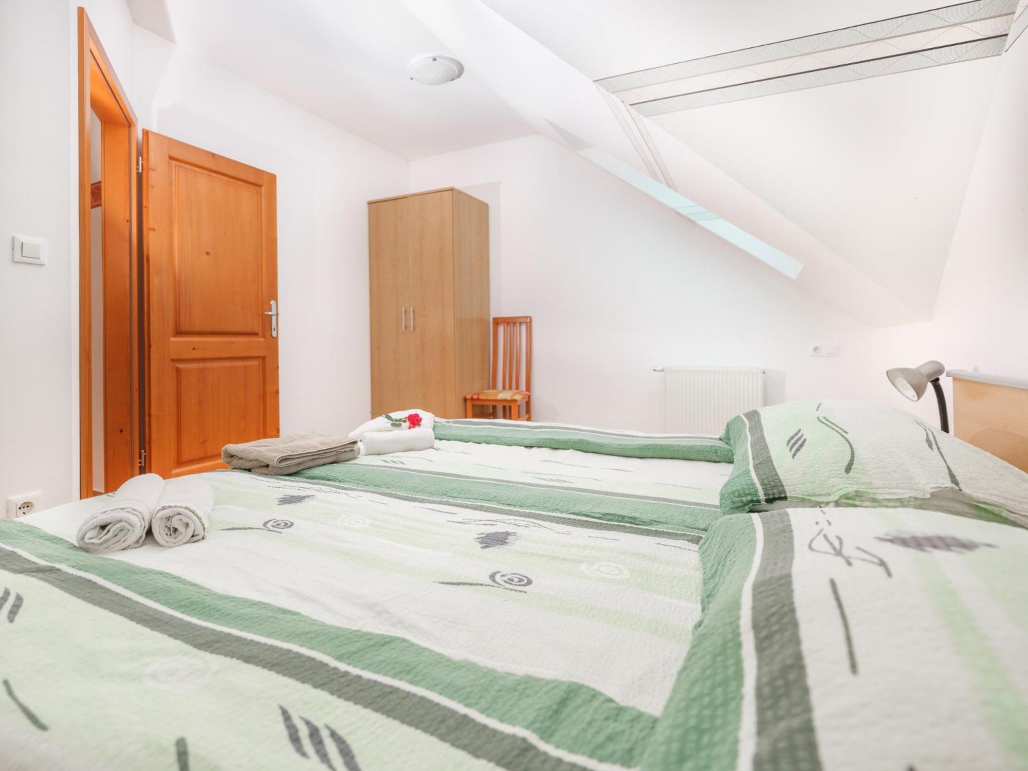Apartments Suster Stari Trg ob Kolpi المظهر الخارجي الصورة